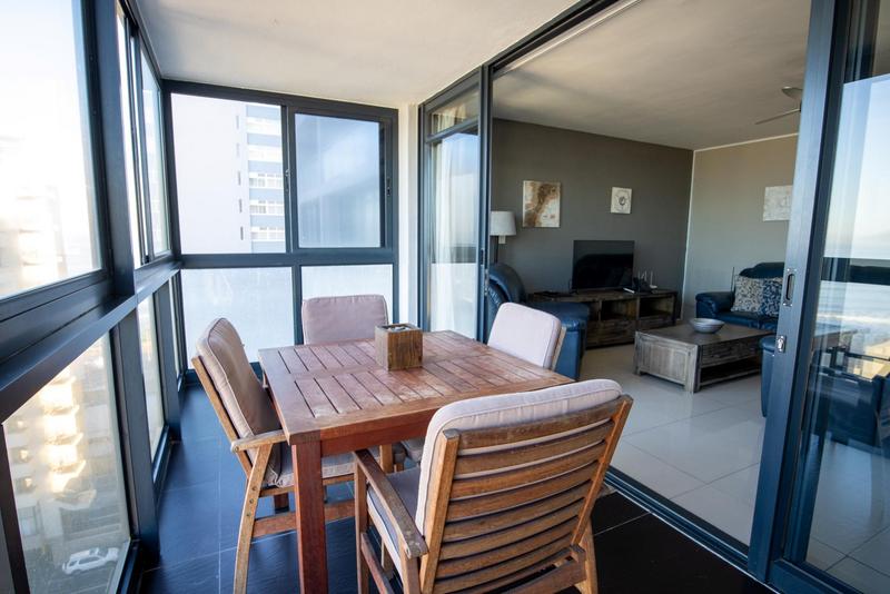 2 Bedroom Property for Sale in Bloubergstrand Western Cape